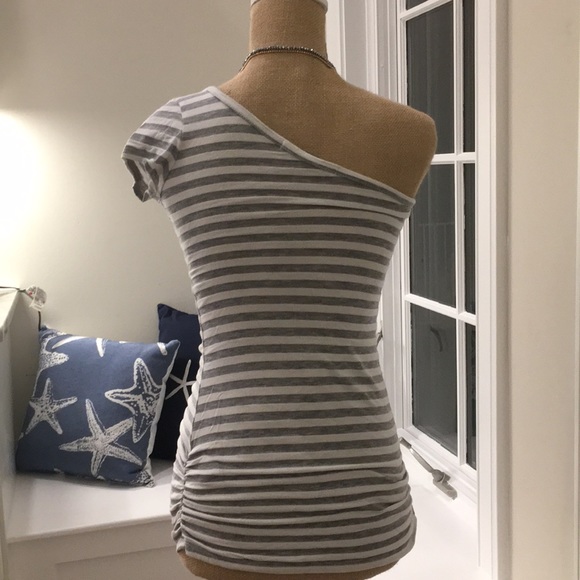 One Shoulder Stripe Fitted Top - Picture 5 of 8